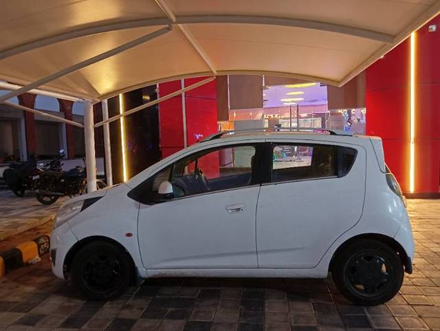https://images10.gaadi.com/usedgaadi-sellcar/UsedCar/e59107f3a/cf78d59f-c2ef-4fde-9c58-59d0f934ee8b.jpg?imwidth=6402