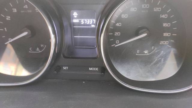 https://images10.gaadi.com/usedgaadi-sellcar/UsedCar/e591222fa/11130b9b-d646-483c-965c-7f043fb360b7.jpg?imwidth=6402