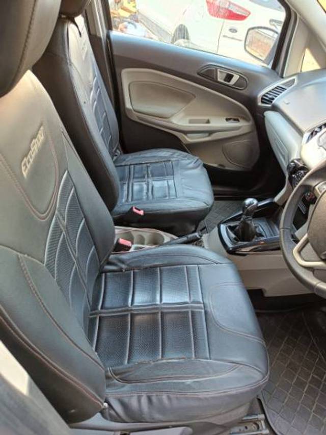 https://images10.gaadi.com/usedgaadi-sellcar/UsedCar/e5917f9fa/5aa39e05-ee14-4026-ad5f-8540bb3b524c.jpeg?imwidth=6402