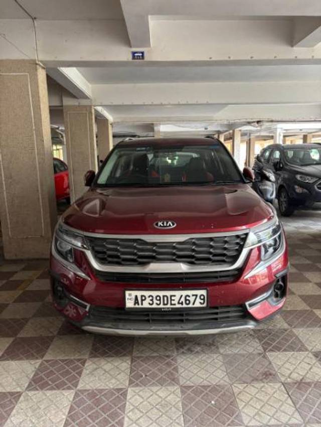 https://images10.gaadi.com/usedgaadi-sellcar/UsedCar/e592de7da/91d7dc79-479f-41ed-b80f-3f221b63e7e7.jpg?imwidth=6400