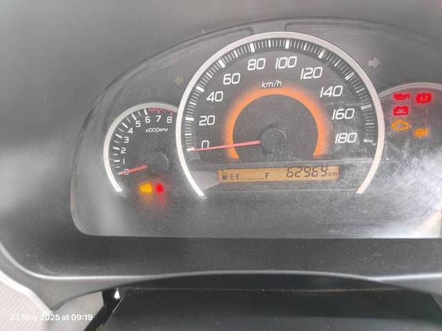 https://images10.gaadi.com/usedgaadi-sellcar/UsedCar/e59304cca/e9f48e94-bbc2-41a8-a33e-fb550abe1562.jpeg?imwidth=6401