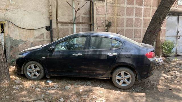 https://images10.gaadi.com/usedgaadi-sellcar/UsedCar/e5931f3fa/6297b6a4-9aa6-4e7d-b8c5-7b9a1387311c.jpg?imwidth=6401