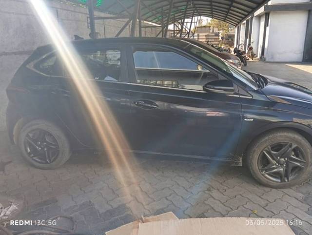 https://images10.gaadi.com/usedgaadi-sellcar/UsedCar/e59332d5a/df61cb4b-97df-4b41-8cc3-c94b0cd3c438.jpeg?imwidth=6401