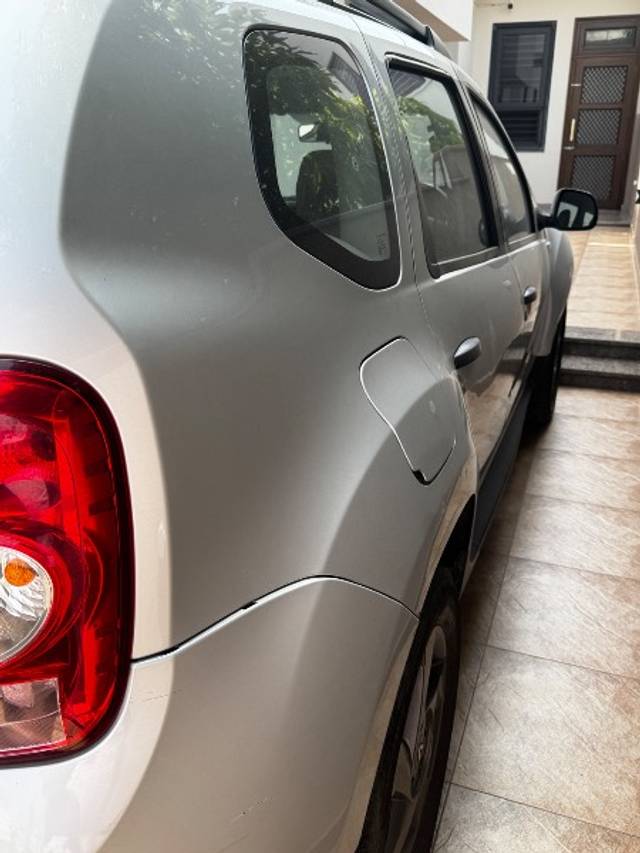 https://images10.gaadi.com/usedgaadi-sellcar/UsedCar/e593648fa/1e9aeba9-1f5d-465a-9999-e4a50a86a06e.jpeg?imwidth=6401