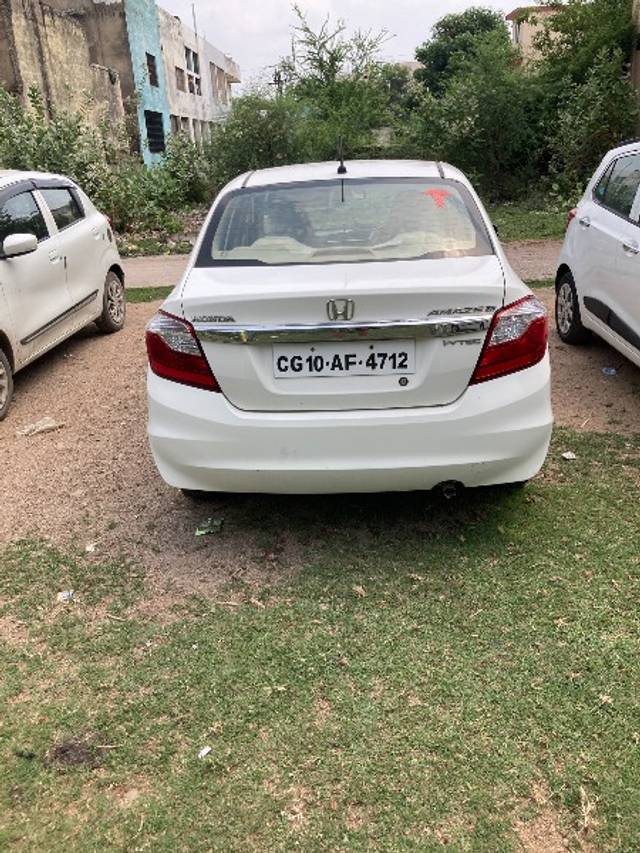 https://images10.gaadi.com/usedgaadi-sellcar/UsedCar/e5954033a/c9e23005-b0ae-4a7e-aaeb-e77c6a15738b.jpg?imwidth=6402