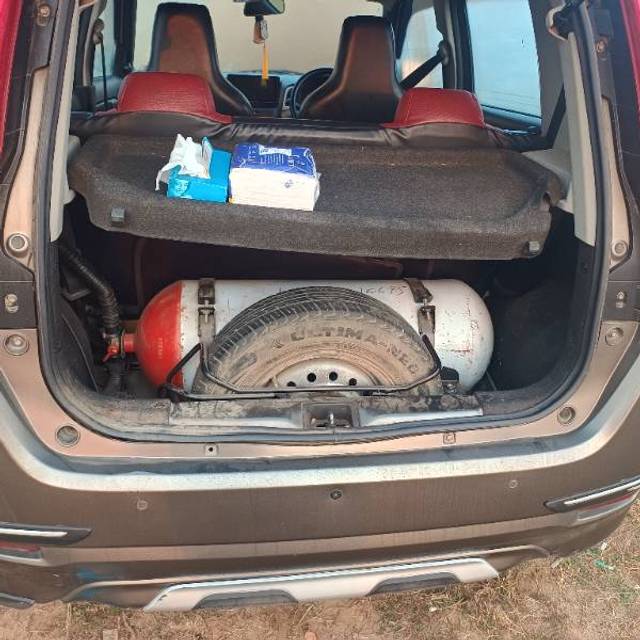 https://images10.gaadi.com/usedgaadi-sellcar/UsedCar/e59545a3a/a7868c9d-d14e-4d68-86aa-61060072b497.jpg?imwidth=6402