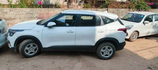 https://images10.gaadi.com/usedgaadi-sellcar/UsedCar/e5955678a/8cf9ff8a-a6e6-41e9-9e12-49e635de3c24.jpg?imwidth=6400