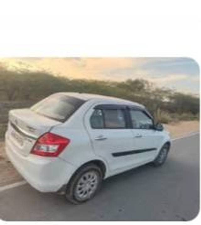 https://images10.gaadi.com/usedgaadi-sellcar/UsedCar/e5957660a/b64433fd-4d7a-4109-ba17-545443309463.jpg?imwidth=6400