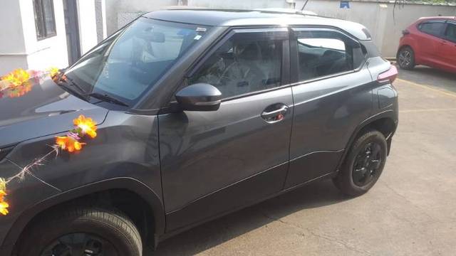 https://images10.gaadi.com/usedgaadi-sellcar/UsedCar/e59586dba/95f73881-fce7-48ba-acd7-1b52e942ff1e.jpg?imwidth=6400