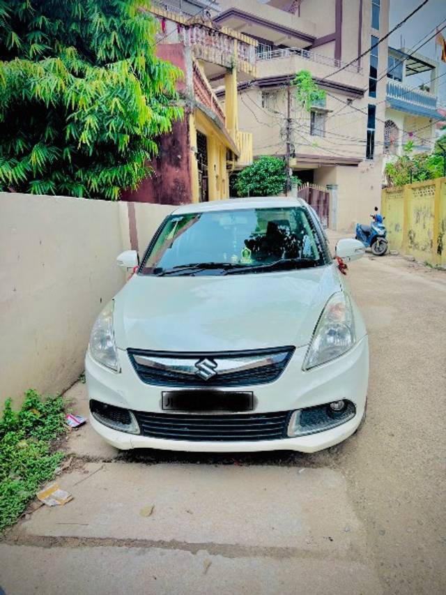 https://images10.gaadi.com/usedgaadi-sellcar/UsedCar/e5961400a/d8abd753-675c-4422-8da0-4072a7711f2d.jpeg?imwidth=6400