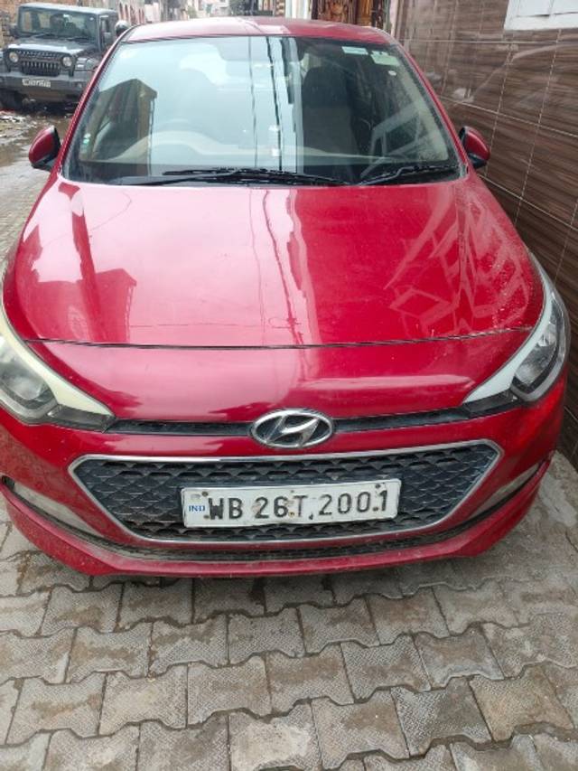 https://images10.gaadi.com/usedgaadi-sellcar/UsedCar/e59641c1a/6db432b3-654c-4c60-96e8-02dde410c08e.jpeg?imwidth=6400