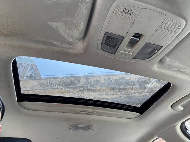 https://images10.gaadi.com/usedgaadi-sellcar/UsedCar/e5966be8a/318017ec-7c47-470c-b511-0f2287f4e7eb.jpeg?imwidth=6401