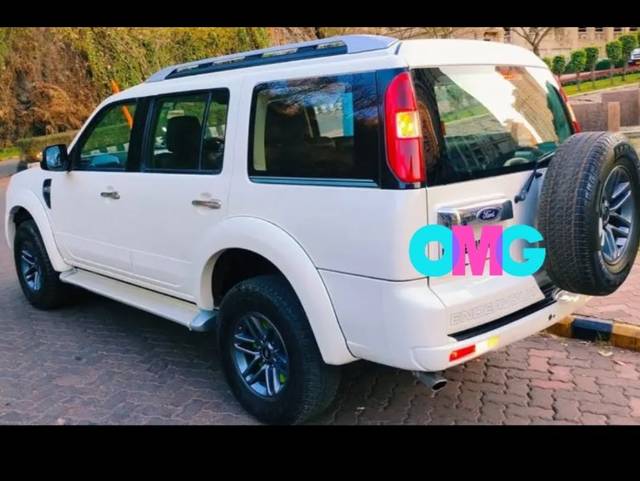 https://images10.gaadi.com/usedgaadi-sellcar/UsedCar/e596ba68a/aea73d83-51d1-4ae3-b21d-3f67c5ed2e55.jpeg?imwidth=6402