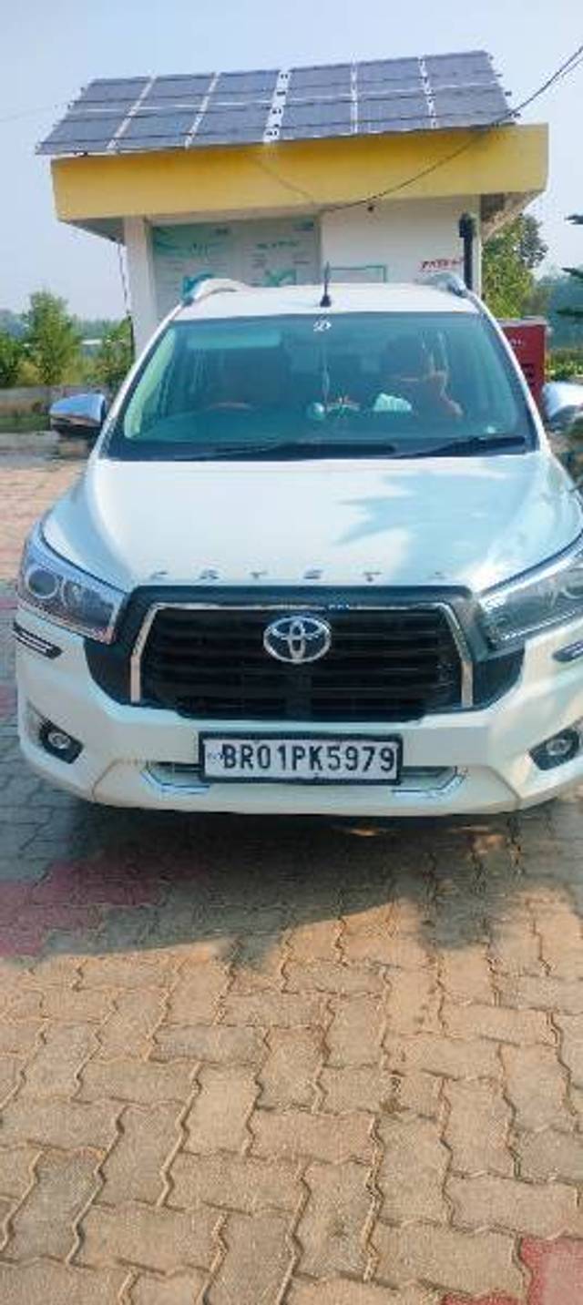 https://images10.gaadi.com/usedgaadi-sellcar/UsedCar/e5977400a/8ffde535-28bb-4eda-80de-1861fee5eb4b.jpg?imwidth=6400