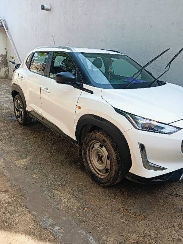 https://images10.gaadi.com/usedgaadi-sellcar/UsedCar/e598055aa/1e7a0be8-2531-46a0-b34d-bc7855382da9.jpg?imwidth=6401