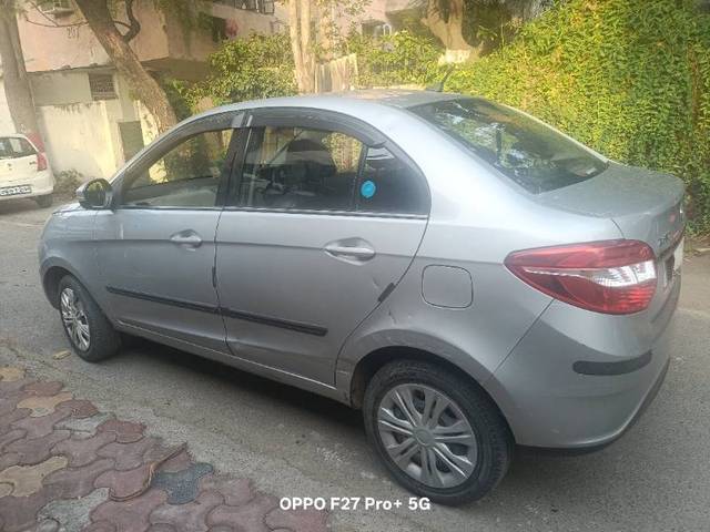 https://images10.gaadi.com/usedgaadi-sellcar/UsedCar/e5983279a/0fff483b-7b57-4ef9-8e26-6ba587c39389.jpg?imwidth=6402