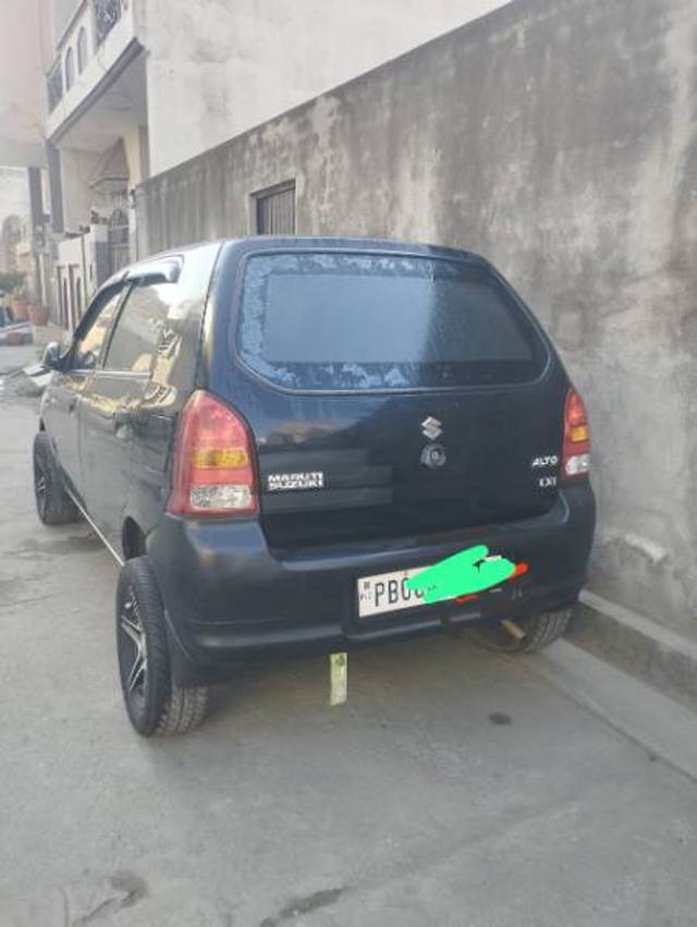 https://images10.gaadi.com/usedgaadi-sellcar/UsedCar/e598a7fba/bc52150a-cc61-48a0-946e-585dc4914d83.jpg?imwidth=6401