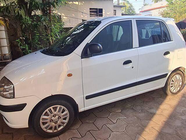 https://images10.gaadi.com/usedgaadi-sellcar/UsedCar/e598c40ea/8a66333f-32bc-4dcb-a37e-ef5a9e4723dc.jpeg?imwidth=6400