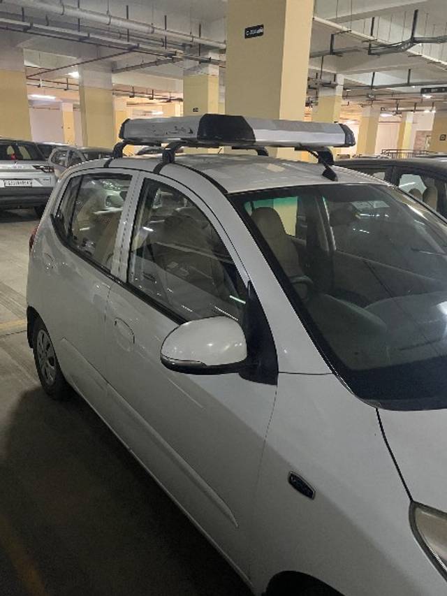 https://images10.gaadi.com/usedgaadi-sellcar/UsedCar/e598cadda/f7655bc9-5846-4d5c-a4e2-c31dc81e1361.jpeg?imwidth=6400
