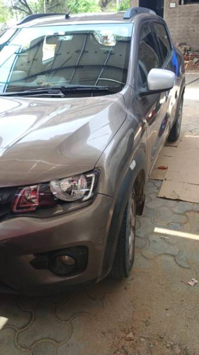 https://images10.gaadi.com/usedgaadi-sellcar/UsedCar/e598db9fa/71e0d789-e6b8-4584-b4b3-9b3ab9b122bb.jpg?imwidth=6400