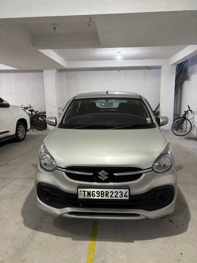 https://images10.gaadi.com/usedgaadi-sellcar/UsedCar/e598fec9a/634bde52-b048-4e0b-8a91-44fa1216ebda.jpeg?imwidth=6400