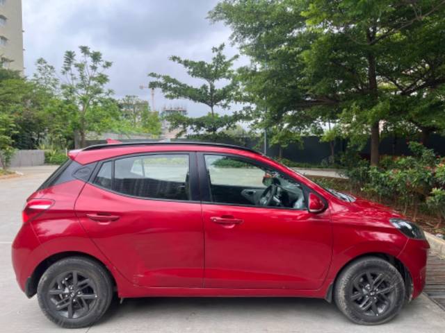 https://images10.gaadi.com/usedgaadi-sellcar/UsedCar/e59a622fa/e2a569d6-8115-4d2f-b09e-0e220ffc36e5.jpeg?imwidth=6401