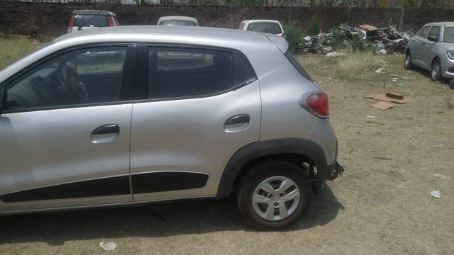 https://images10.gaadi.com/usedgaadi-sellcar/UsedCar/e59a80b3a/3d158a63-54f4-4e3a-8b1f-9a5ccecf36b9.jpg?imwidth=6400