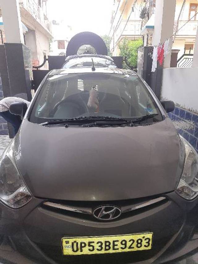 https://images10.gaadi.com/usedgaadi-sellcar/UsedCar/e59b71bba/6bfd9877-daa6-4300-9265-9d867315ad61.jpg?imwidth=6400