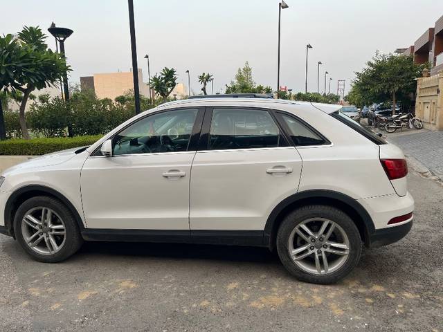 https://images10.gaadi.com/usedgaadi-sellcar/UsedCar/e59b72a0a/b48a51f9-88de-4262-ba4f-a6dfcdc1c65e.jpeg?imwidth=6402