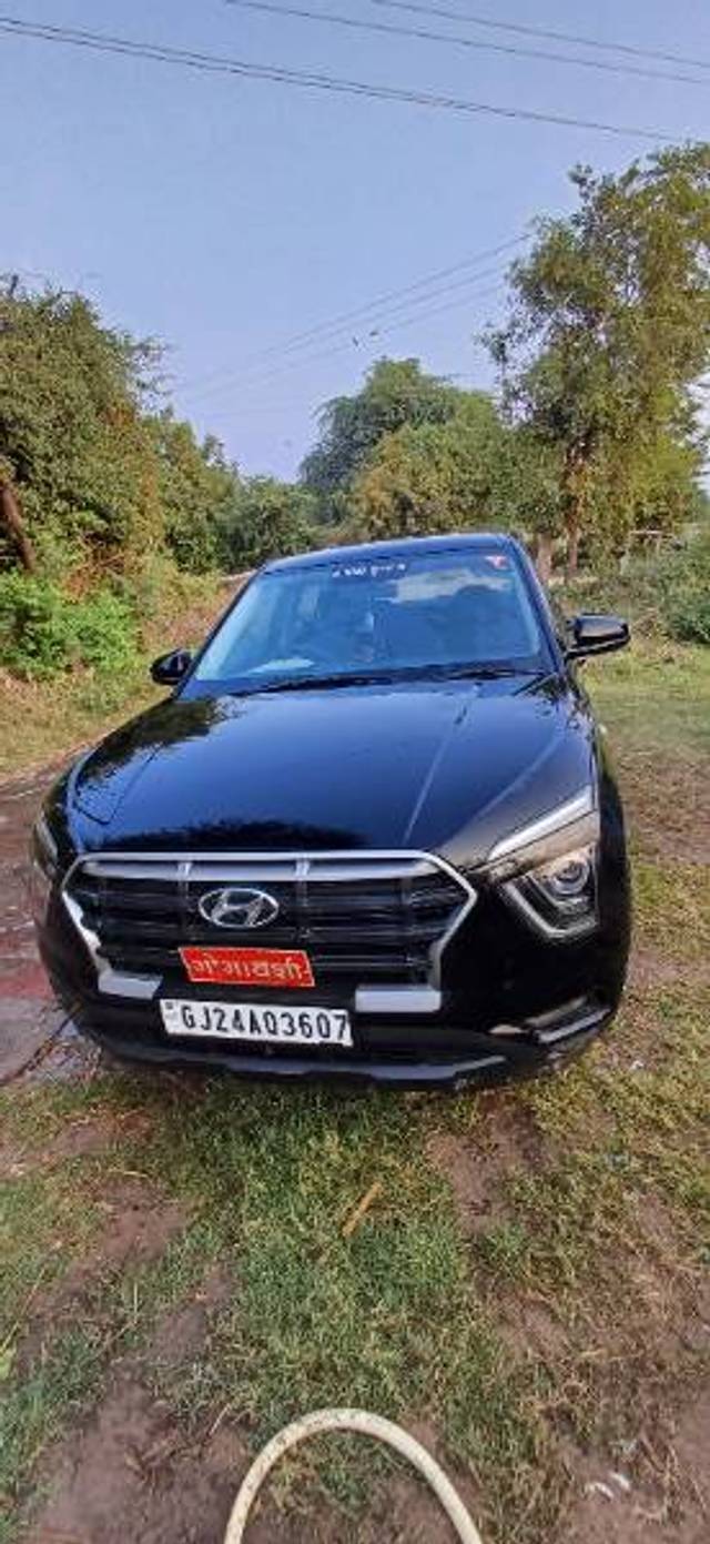 https://images10.gaadi.com/usedgaadi-sellcar/UsedCar/e59b78cea/ce7f3e7d-268c-4118-b09d-5265fb72923c.jpg?imwidth=6401