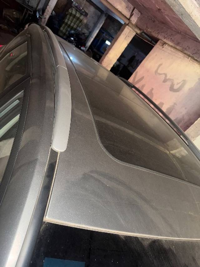 https://images10.gaadi.com/usedgaadi-sellcar/UsedCar/e59b9374a/6bc5fd3e-e193-471f-bdea-9aecbd2201e0.jpeg?imwidth=6402
