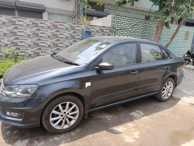 https://images10.gaadi.com/usedgaadi-sellcar/UsedCar/e59b980ca/42ecdb32-55d4-4ee6-8a59-df099acf5a7c.jpg?imwidth=6401