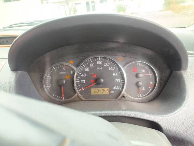 https://images10.gaadi.com/usedgaadi-sellcar/UsedCar/e59be0f8a/a59ecc33-c5d6-45c2-ac06-3932f5a25b72.jpg?imwidth=6402