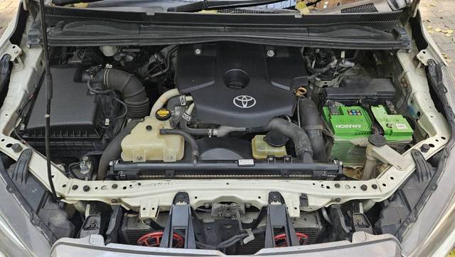 https://images10.gaadi.com/usedgaadi-sellcar/UsedCar/e59c606ba/bfbf57b2-3c3c-404e-9a9b-da03ff16f59c.jpeg?imwidth=6401