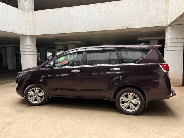 https://images10.gaadi.com/usedgaadi-sellcar/UsedCar/e59ceca2a/5eae9390-2c7a-408d-8517-ccf8ba3845da.jpg?imwidth=6401