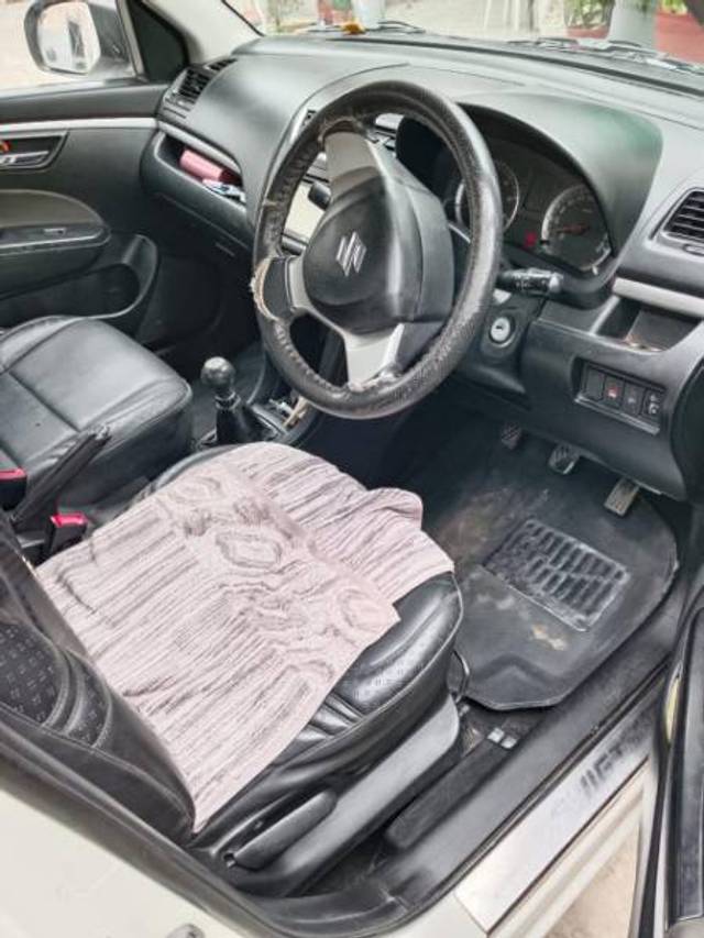 https://images10.gaadi.com/usedgaadi-sellcar/UsedCar/e59cf51ea/2a5d8086-8a44-4af5-a277-d676a9fc1c3c.jpg?imwidth=6402