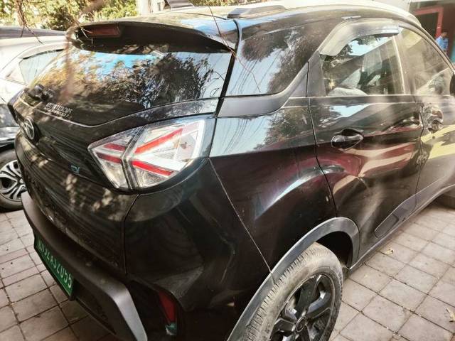 https://images10.gaadi.com/usedgaadi-sellcar/UsedCar/e59d0855a/ad67d8f2-6e8d-4405-af73-ab626a2c61e8.jpg?imwidth=6400