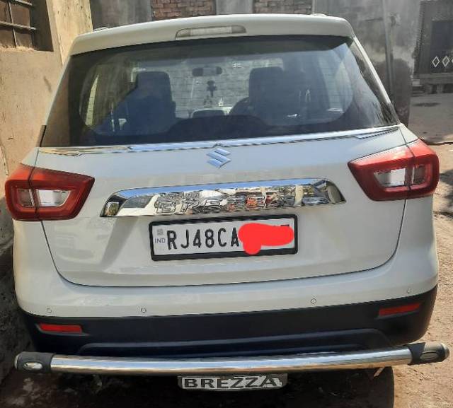 https://images10.gaadi.com/usedgaadi-sellcar/UsedCar/e59d6a93a/4bf1e418-f388-463b-9f92-380bfd0c6743.jpg?imwidth=6401