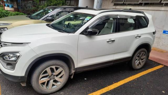 https://images10.gaadi.com/usedgaadi-sellcar/UsedCar/e59dbb92a/767fc72d-514b-4286-a6df-7c08f42a1639.JPG?imwidth=6402