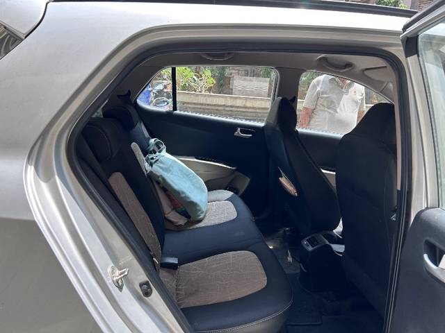 https://images10.gaadi.com/usedgaadi-sellcar/UsedCar/e59e03f1a/e7515d88-9bd2-4450-bdec-4c474705e930.jpeg?imwidth=6401