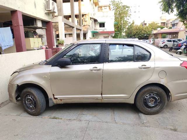 https://images10.gaadi.com/usedgaadi-sellcar/UsedCar/e59e298ea/514e0037-c2f6-4f62-8df6-6ab127841348.jpg?imwidth=6402
