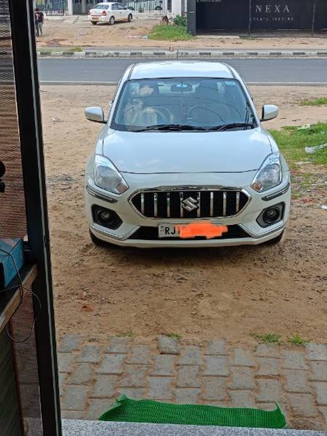 https://images10.gaadi.com/usedgaadi-sellcar/UsedCar/e59e34cba/405fc271-1620-4119-94f5-1d03411067a5.jpg?imwidth=6400
