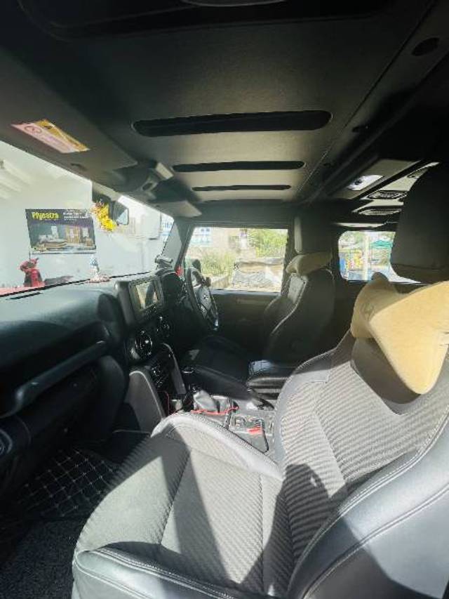 https://images10.gaadi.com/usedgaadi-sellcar/UsedCar/e59e3c19a/560c3ed9-ffad-4962-abde-c1ec9ae3619e.jpg?imwidth=6402