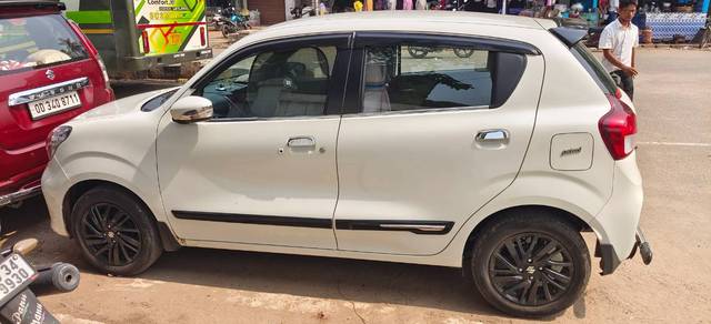 https://images10.gaadi.com/usedgaadi-sellcar/UsedCar/e59ebc0aa/85eed781-df2f-42b2-a41c-0f2a58d3d32d.jpg?imwidth=6400