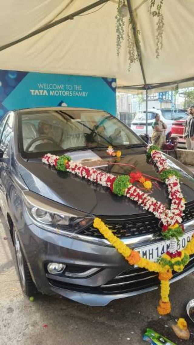https://images10.gaadi.com/usedgaadi-sellcar/UsedCar/e59ecefaa/2fc26000-8e32-4362-b9a9-7669e9ef9b9c.jpg?imwidth=6400