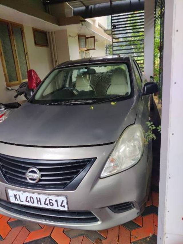 https://images10.gaadi.com/usedgaadi-sellcar/UsedCar/e59f68cda/856aeb69-337c-451c-b8fd-52854aa29b11.jpg?imwidth=6401