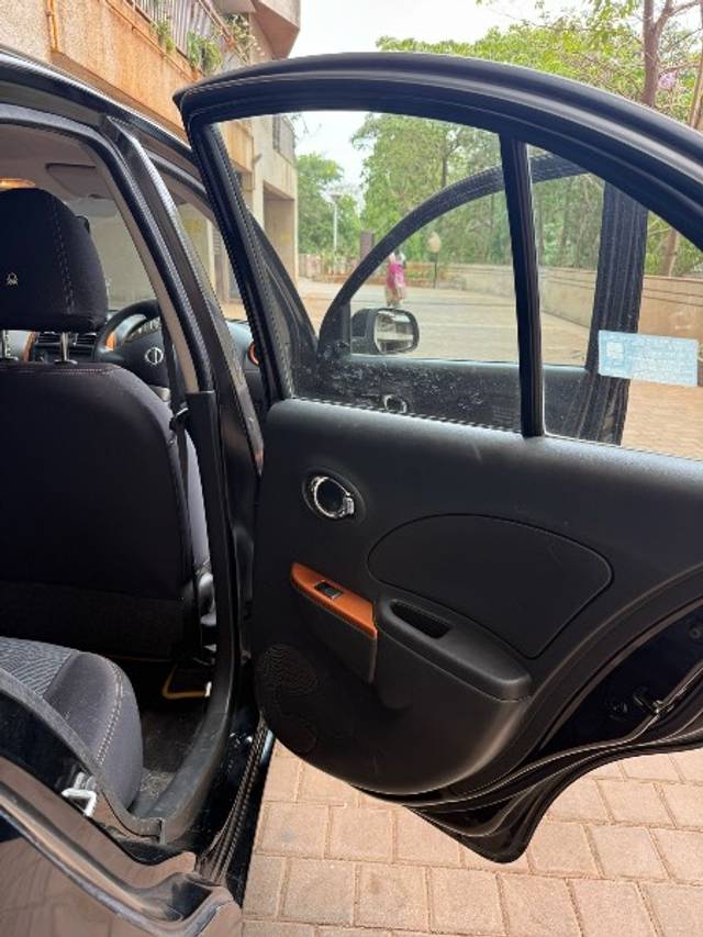 https://images10.gaadi.com/usedgaadi-sellcar/UsedCar/e59f6db1a/e65ed145-bca1-4447-80f2-ffd4c880956b.jpeg?imwidth=6402