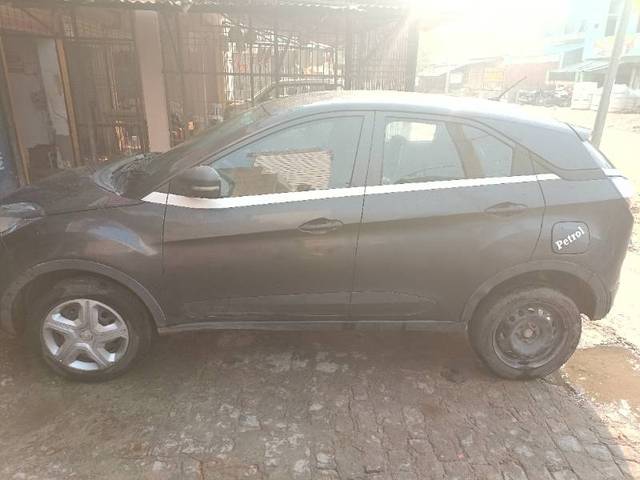 https://images10.gaadi.com/usedgaadi-sellcar/UsedCar/e59fb58da/95b3ac7b-224b-47ef-87a5-8afa4d546195.jpg?imwidth=6401
