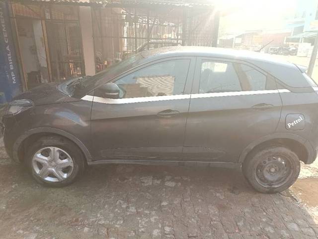 https://images10.gaadi.com/usedgaadi-sellcar/UsedCar/e59fb58da/9a67496b-d958-4710-b276-12bbb0811c9e.jpg?imwidth=6402