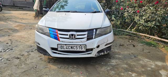 https://images10.gaadi.com/usedgaadi-sellcar/UsedCar/e59fba02a/da54aad4-c5dc-41de-bddc-319303fad878.jpg?imwidth=6400